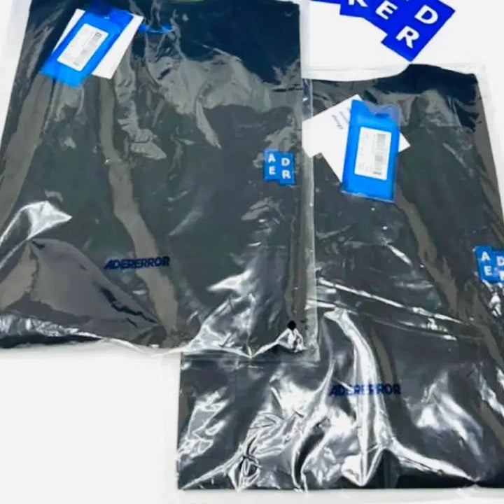 [BUNJANG] Ader Error Black/White Short Sleeve T-Shirt (Sealed) / 특가*아더에러 반팔 티셔츠 화이트/블랙 시그니피컨트 티셔츠