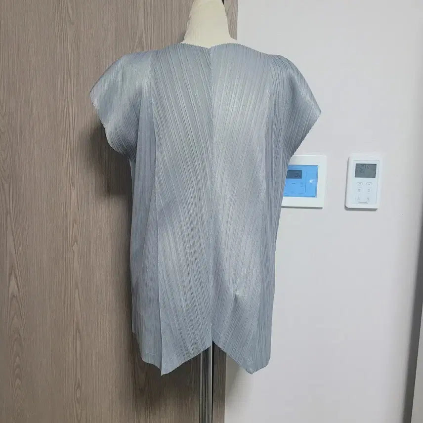 [BUNJANG] Kayesu Pleated Short Sleeve Blouse (Free Size) / Kayesu 플리츠 반팔 블라우스  FREE