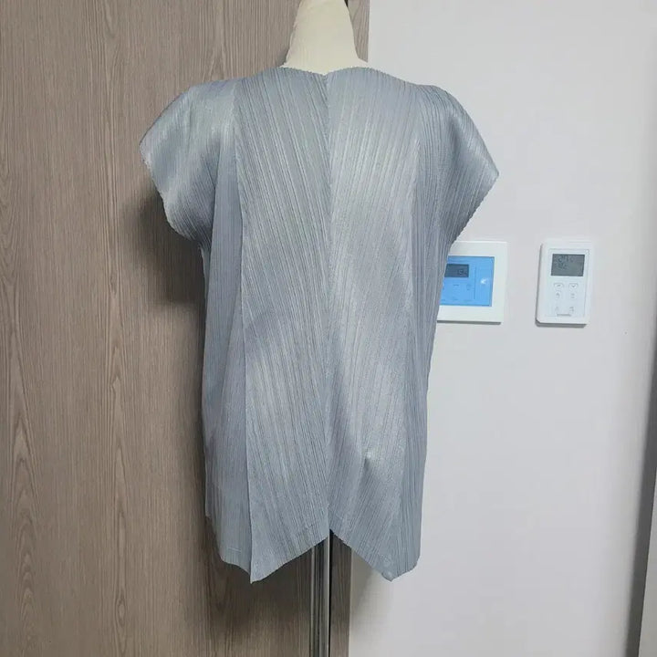 [BUNJANG] Kayesu Pleated Short Sleeve Blouse (Free Size) / Kayesu 플리츠 반팔 블라우스  FREE