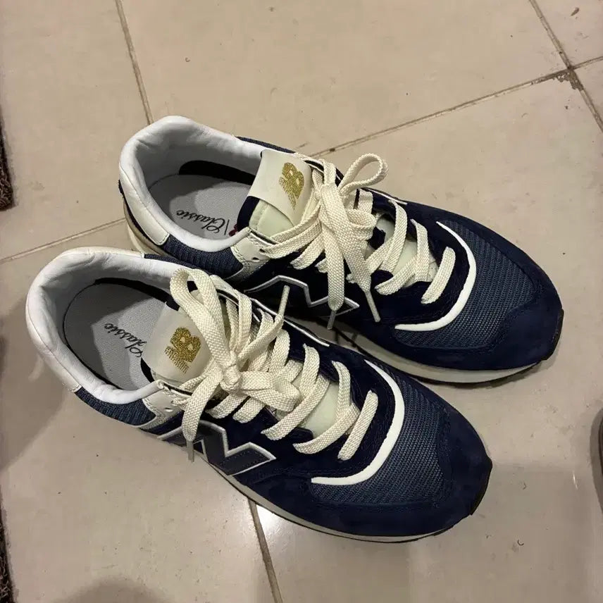[BUNJANG] New Balance 574 Navy Sneakers - Size 250 / 뉴발란스 574 네이비 250