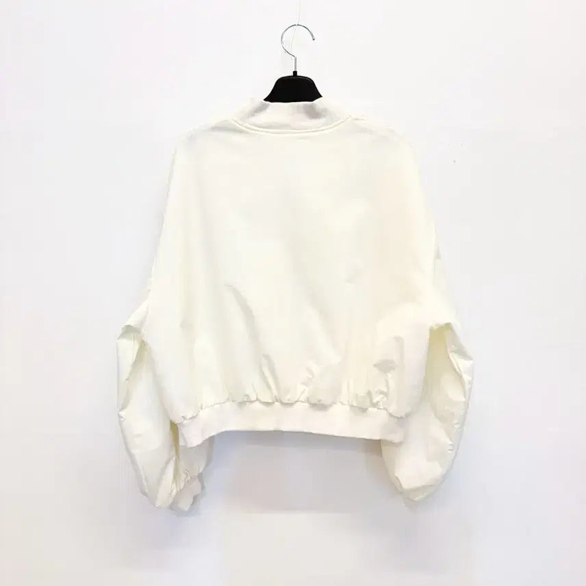 [BUNJANG] Frill Embroidered Puff Zip-Up Jumper / 프릴 자수 퍼프 집업 점퍼