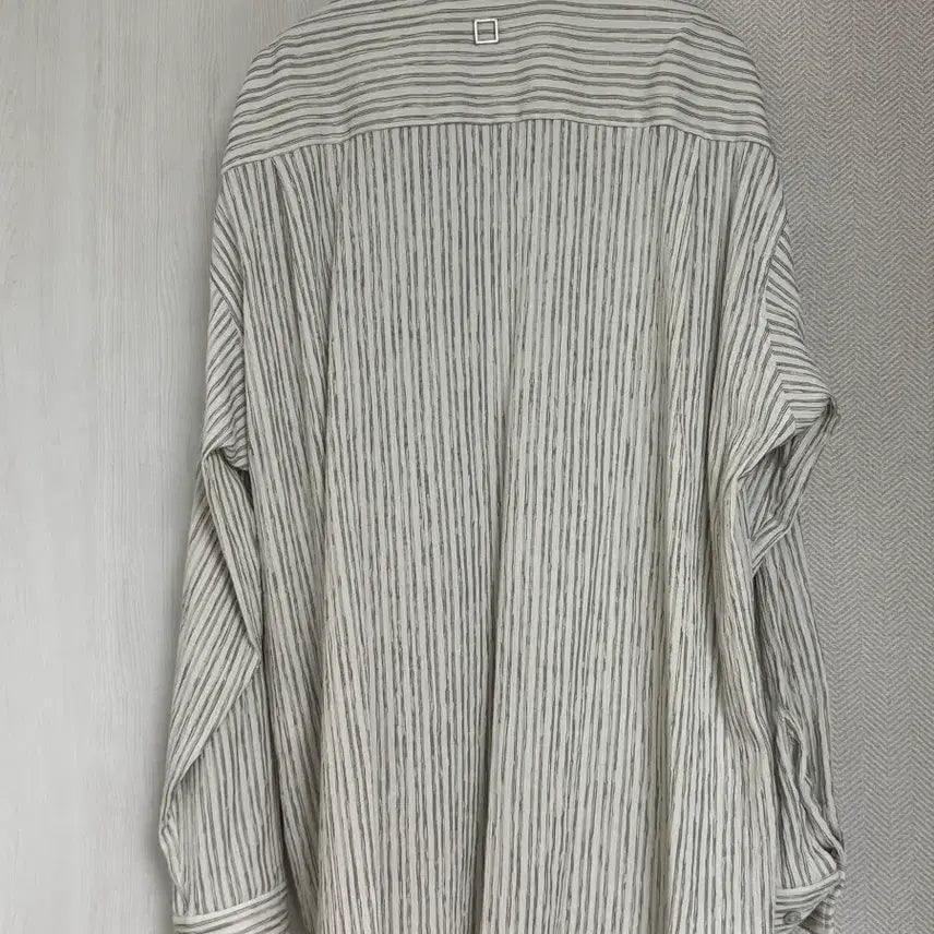 [BUNJANG] Wooyoungmi 25SS Striped Seersucker Shirt Ivory / (46) 25ss 우영미 스트라이프 셔츠 아이보리