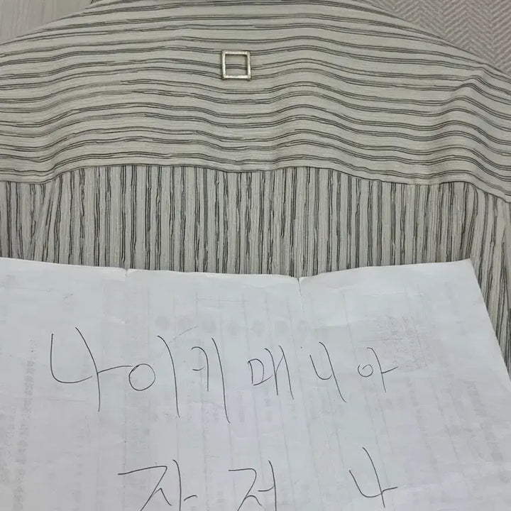 [BUNJANG] Wooyoungmi 25SS Striped Seersucker Shirt Ivory / (46) 25ss 우영미 스트라이프 셔츠 아이보리