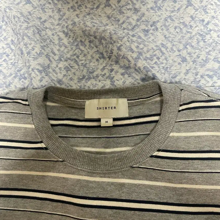 [BUNJANG] Shutter Stripe Short Sleeve T-Shirt Grey M / 셔터 스트라이프 반팔 티셔츠 그레이 M