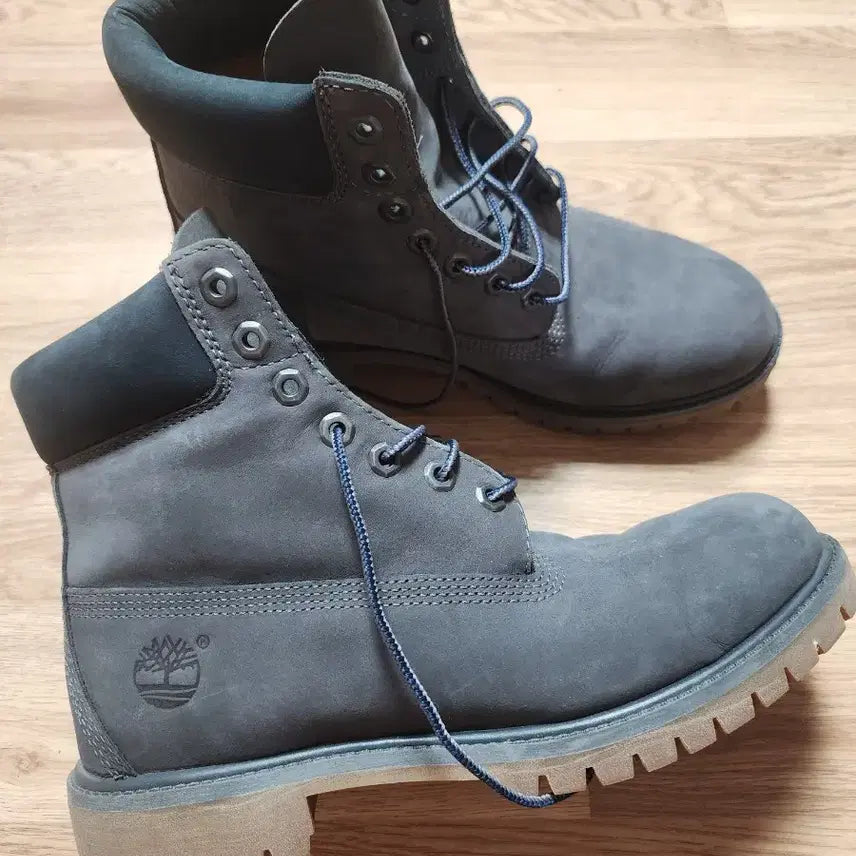 [BUNJANG] Timberland 6-Inch Grey Boots Size 275 / 팀버랜드 6인치 부츠 그레이 275