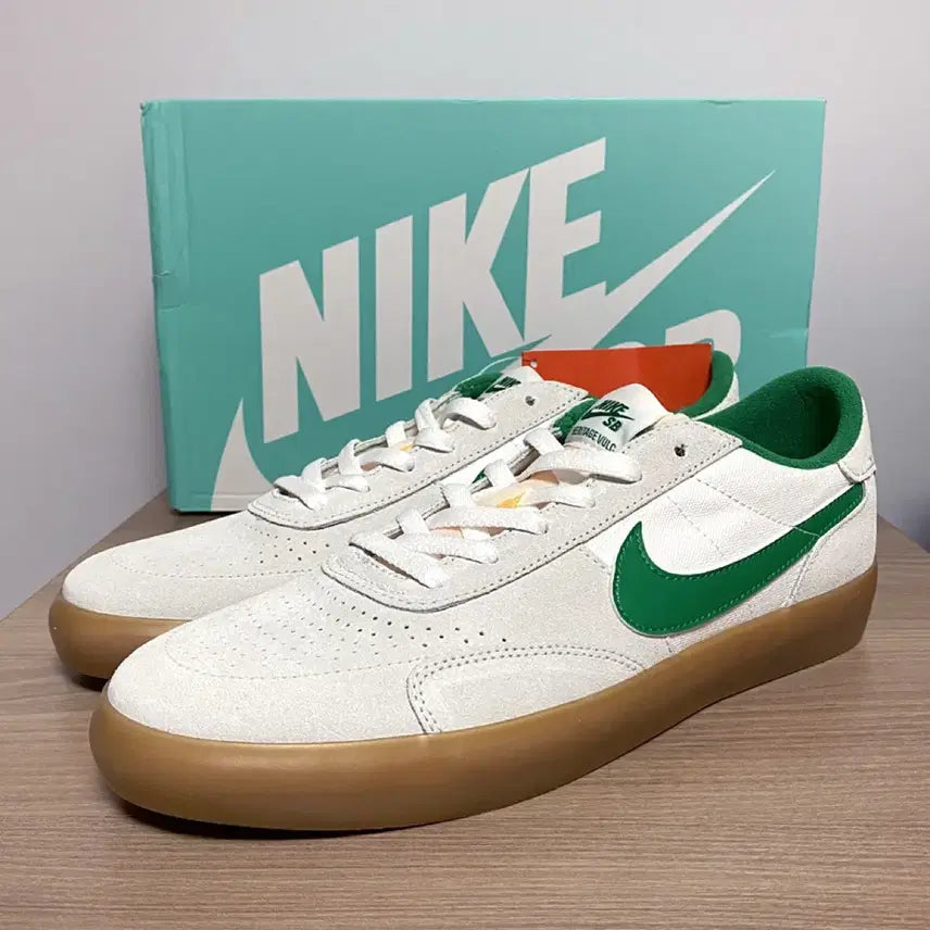[BUNJANG] Nike SB Dunk Low Heritage Vulc Sneakers / (새제품) 나이키 SB 270,280mm 스니커즈 매장구매 나이키 SB