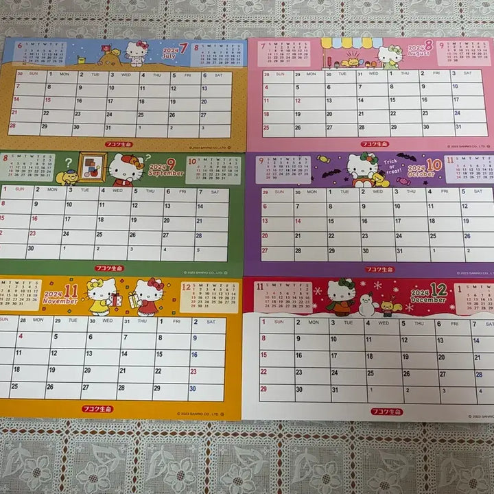 [BUNJANG] 2023 Hello Kitty Sheet Calendar / 2023 산리오 헬로키티 시트 달력 탁상달력 고전문구 잡화