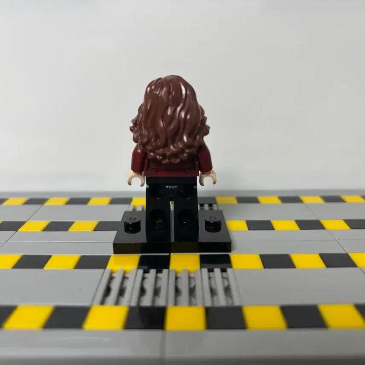 [BUNJANG] LEGO Marvel Wanda Minifigure / 레고 <마블> 완다 미니피규어(!)