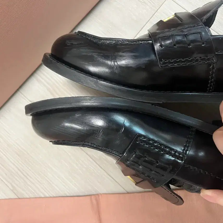 [BUNJANG] Miu Miu Leather Loafers Size 36 / 미우미우 페니로퍼 36