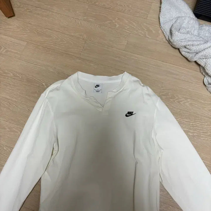 [BUNJANG] Nike Club Henley Neck Long Sleeve XL / 나이키 클럽 헨리넥 롱슬리브 세일