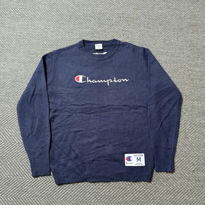 [BUNJANG] Champion Authentic Big Logo Blue Knit M / 챔피온 어센틱 빅로고 블루 니트 M
