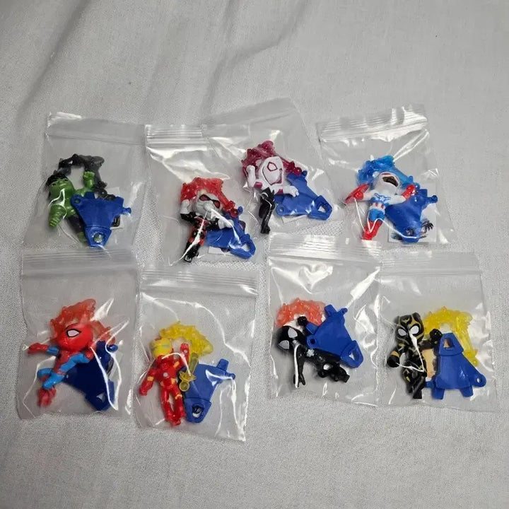[BUNJANG] Kinder Joy Marvel Avengers Full Set (8 Variants) / 킨더조이  마블 어벤져스 어밴져스 8종 모두