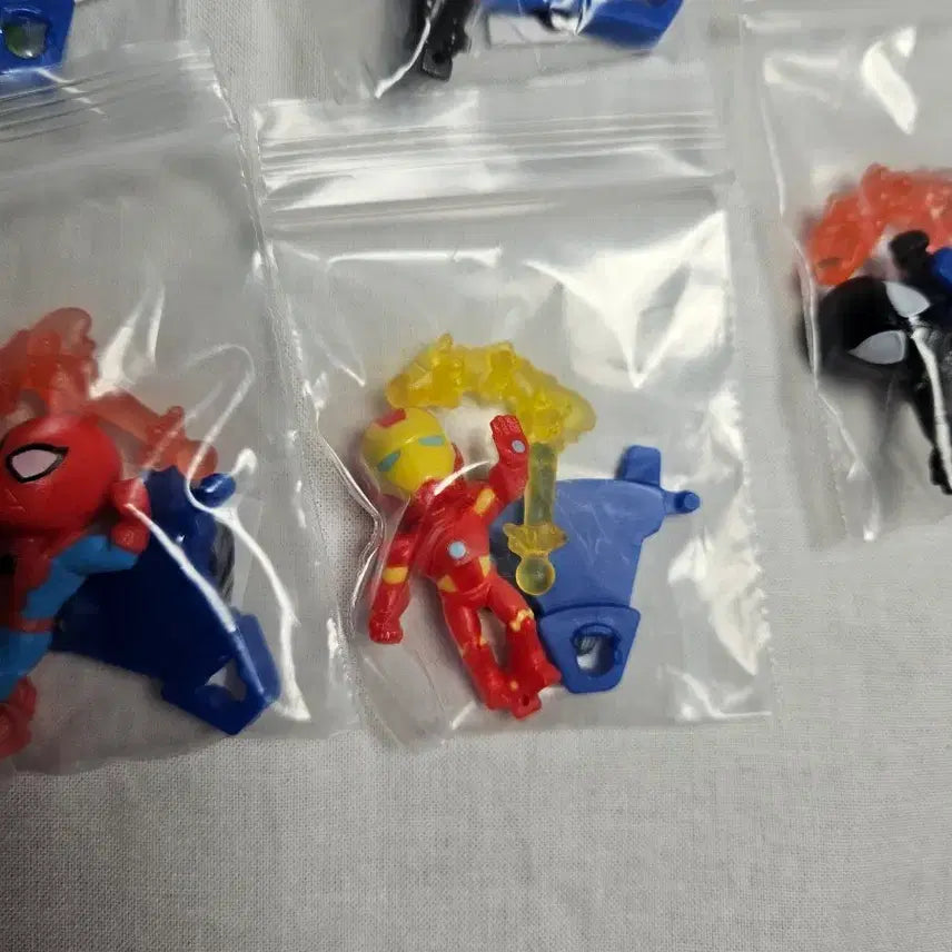 [BUNJANG] Kinder Joy Marvel Avengers Full Set (8 Variants) / 킨더조이  마블 어벤져스 어밴져스 8종 모두