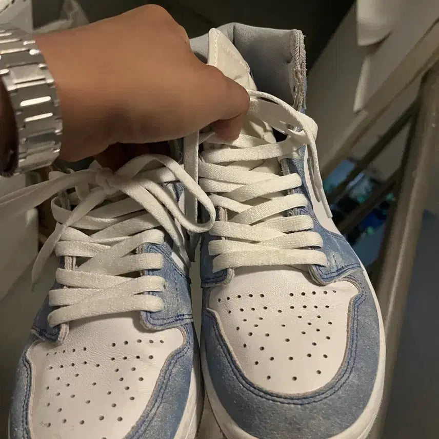 [BUNJANG] Air Jordan 1 Retro High OG Hyper Royal (US 8.5) / 조던 1 og 하이 레트로 하이퍼 로얄 265