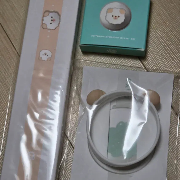 [BUNJANG] Day6 Made Watch Custom Petit Merz Don Sealed Full Set / 데이식스 마데워치 커스텀 쁘띠멀즈 돈 미개봉 풀셋