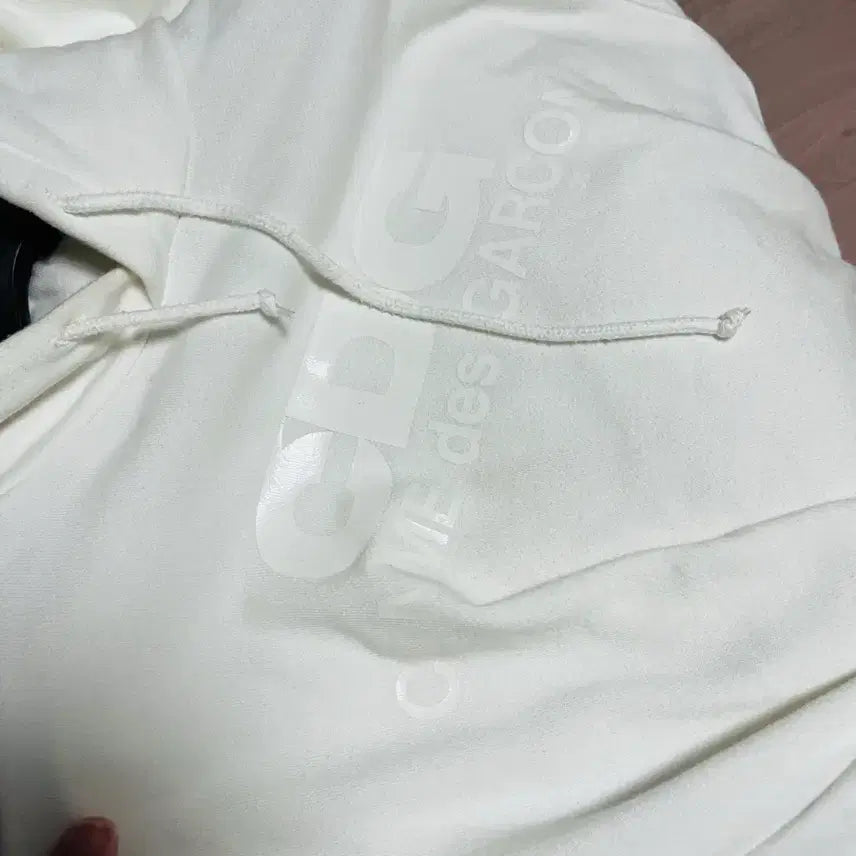 [BUNJANG] Comme des Garçons CDG White Hoodie (Unreleased in Korea) / CDG 꼼데가르송 화이트 후드 (국내 미발매)