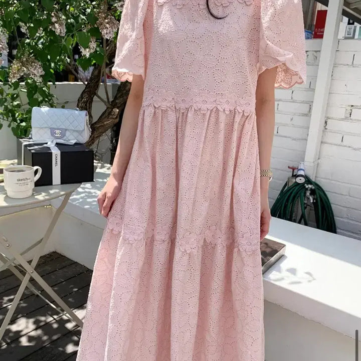 [BUNJANG] Biciini Cherry Blossom Punch Dress Pink (Petite) / 바이씨니 벚꽃펀칭 원피스 핑크 키작녀