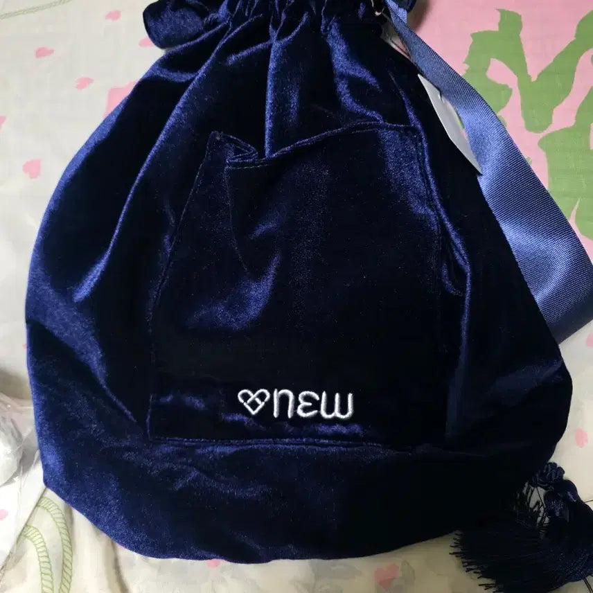 [BUNJANG] Onew Japan Velour Bag / 온유재팬 벨루어 가방 개봉 미사용