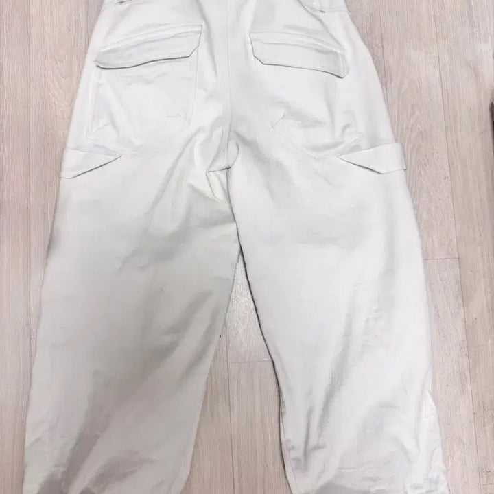 [BUNJANG] Kamien Ground Pants Ecru Size 2 / [2] 카미엔 그라운드 팬츠 에크루