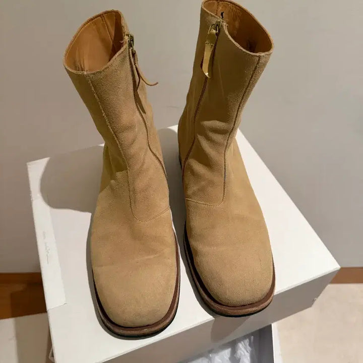 [BUNJANG] Our Legacy Camion Suede Camel Size 43 / 아워레가시 카미온 카멜컬러 43사이즈