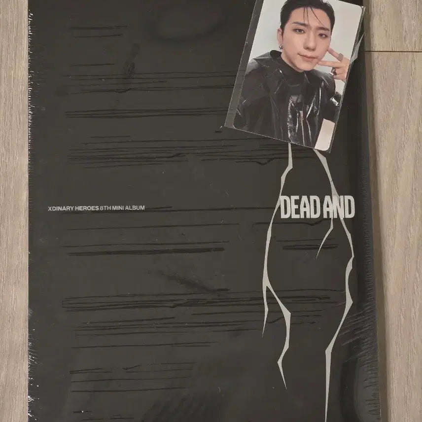 [BUNJANG] Xdinary Heroes DEAD AND Album (Hero ver.) + POB (Gunil) / [미개봉/원가이하] 엑스디너리히어로즈 엑디즈 DEAD AND 앨범