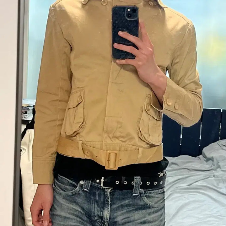 [SOLD OUT] AVV 베이지 숏 벨트 자켓