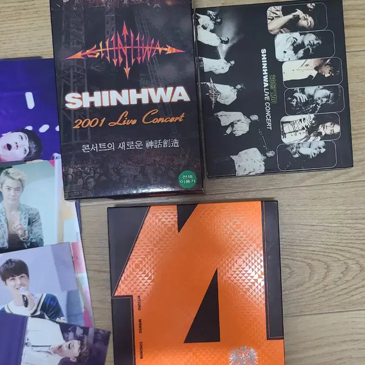[BUNJANG] Shinhwa 2001 Live Concert DVD Bundle Set / 신화 인화사진, 2001 라이브 콘서트 DVD 포함 굿즈