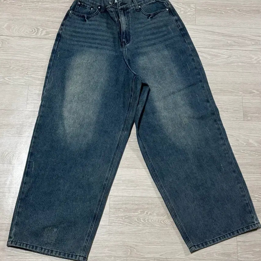[BUNJANG] Filluminate Denim Pants Jeans / 필루미네이트 데님 팬츠 청바지