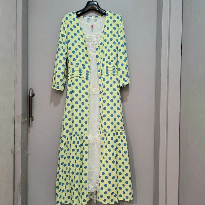[BUNJANG] Shirring Wrap Button One-Piece Dress / 셔링 싸개콩단추 풀오픈 원피스 / 새상품