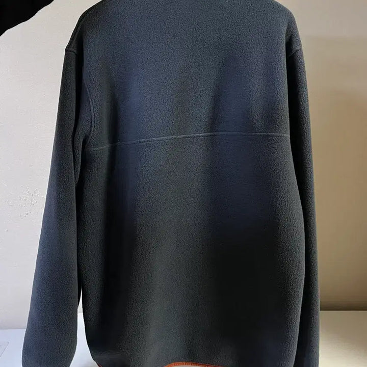 [SOLD OUT] 파타고니아 신칠라 스몰더 블루 버니쉬드 레드