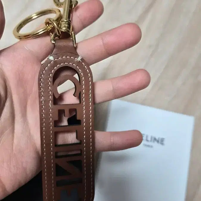 [BUNJANG] Celine Charm Keychain / 정품) 셀린느 키링 셀린느 참