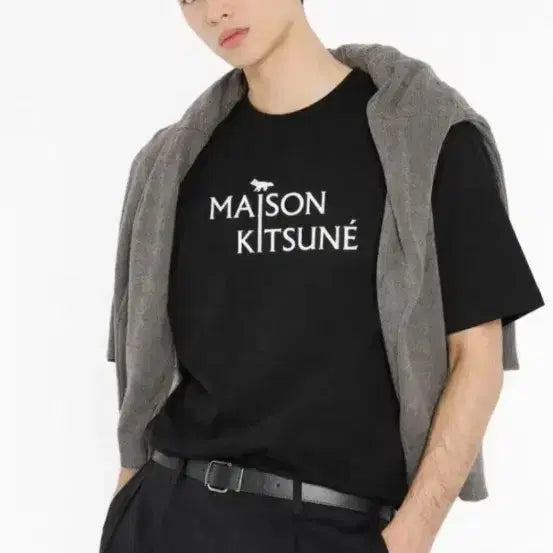[BUNJANG] Maison Kitsuné Black Logo Short-Sleeve T-Shirt / 신상 메종키츠네 블랙 로고 반팔 티셔츠 M / XL새상품 무료배송