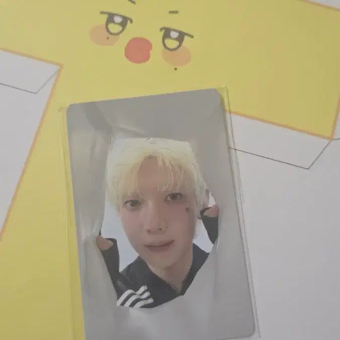 [BUNJANG] ATEEZ Yeosang Soundwave Anitiz Popup POB Photocard / 에이티즈 여상 사운드웨이브 애니티즈 팝업 특전 포카