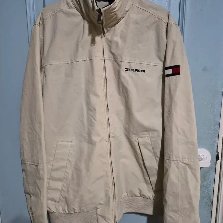 [BUNJANG] Tommy Hilfiger Embroidered Logo Yacht Jacket Beige / [S] 타미힐피거 자수 로고 요트 자켓 베이지