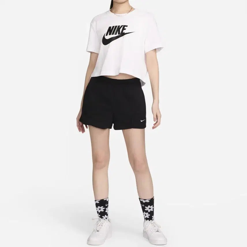 [BUNJANG] Nike Sportswear Essential Crop T-Shirt Size S / 나이키 S 크롭 반팔 라운드티셔츠 W-반팔-160