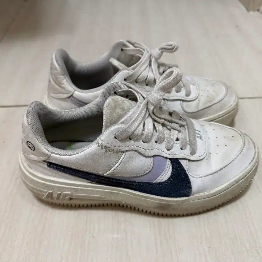 [BUNJANG] Nike Air Force 1 Platform White Midnight Navy Sneakers (220) / 나이키 에어포스 1 플랫폼 화이트 미드나잇 네이비 220