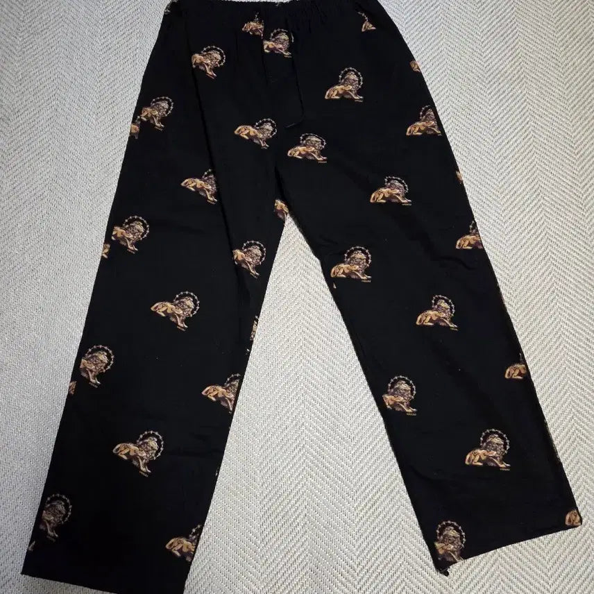 [BUNJANG] Wekanis Lion Logo Pants XL / 위캔더스 사자로고팬츠xl사이즈