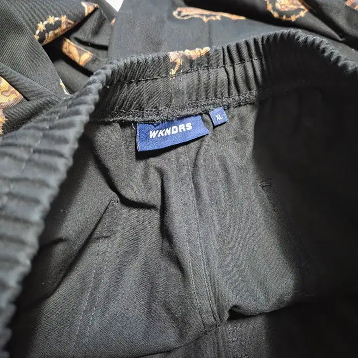 [BUNJANG] Wekanis Lion Logo Pants XL / 위캔더스 사자로고팬츠xl사이즈
