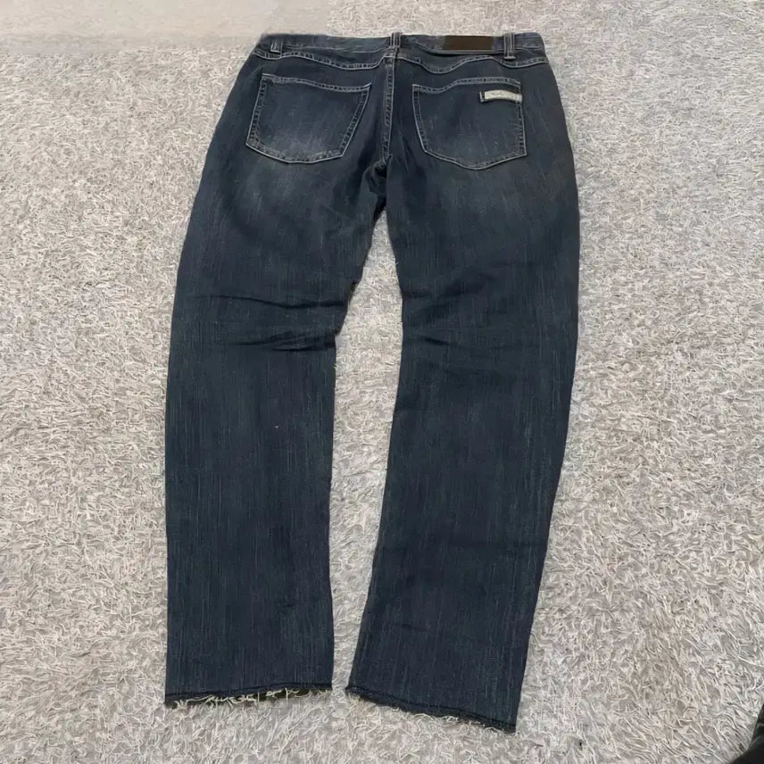 [BUNJANG] PLAC 36-Inch Vintage Wash Damaged Jeans / (36인치) PLAC 플랙 데미지 워싱 청바지