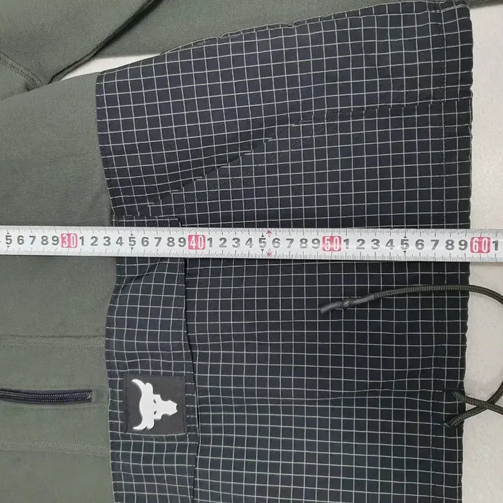 [BUNJANG] Under Armour Project Rock Anorak Half-Zip Fleece Jacket Khaki / 언더아머 프로젝트락 아노락 반집업 플리스 자켓 카키 m