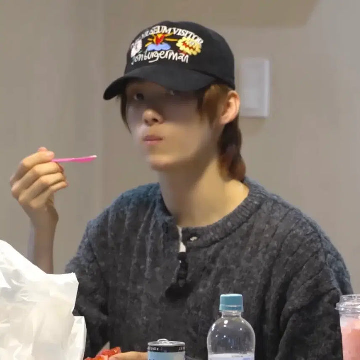 [BUNJANG] The Museum Visitor x John Bergeron Ball Cap / 더 뮤지엄비지터 x 존 버거맨 볼캡