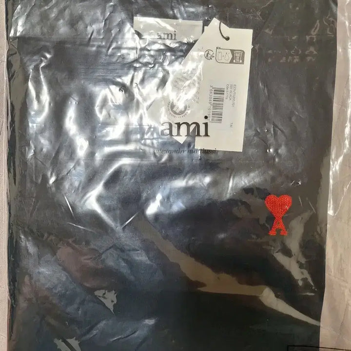 [BUNJANG] AMI Heart Logo Black Long Sleeve T-Shirt L / 정품 아미 하트 로고 블랙 슬리브 쭉티 L 티셔츠 새상품