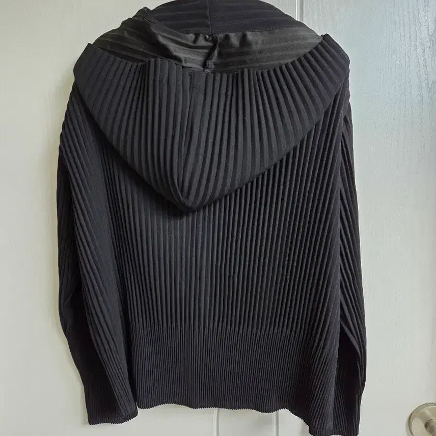 [BUNJANG] Pleats Me La Pleats Pleats Hooded Zip-Up Black / 플리츠미 라플리 플리츠 후드 집업 블랙