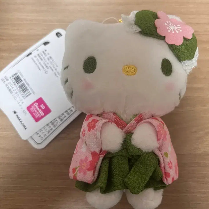 [BUNJANG] Sanrio Hello Kitty Kimono Doll Cherry Blossom Matcha / 산리오 헬로키티 기모노 인형 벚꽃 말차