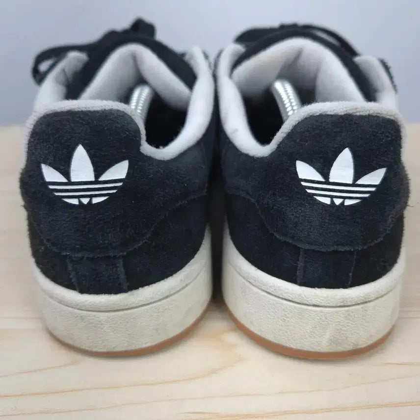 [BUNJANG] Adidas Sneakers Black/White / 240 아디다스 스니커즈 검흰 운동화