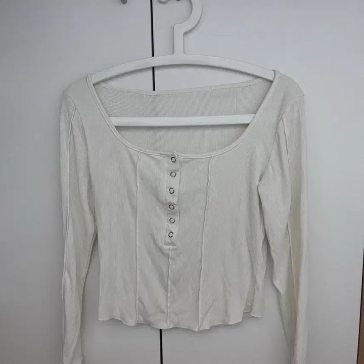 [BUNJANG] White Ribbed Fingerhole Long Sleeve T-Shirt / 화이트 골지 핑거홀 긴팔 티셔츠 (새상품)