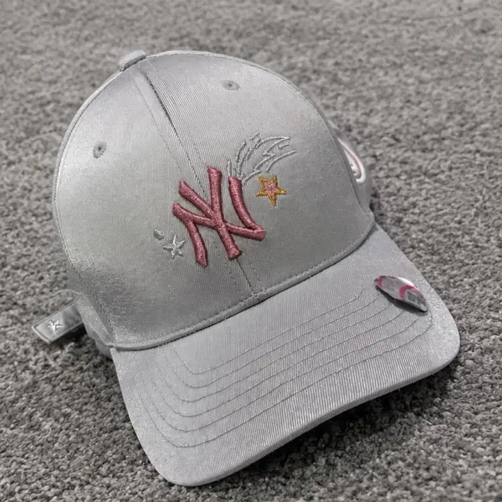 [BUNJANG] MLB Limited Edition Hat / 엠앨비 한정판 모자