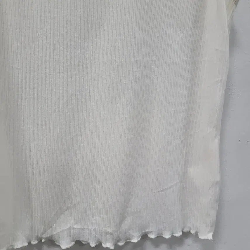 [BUNJANG] Ray Cassin Lace Sleeveless Blouse White Free Size / Ray cassin 레이스 흰색 나시 슬리브리스