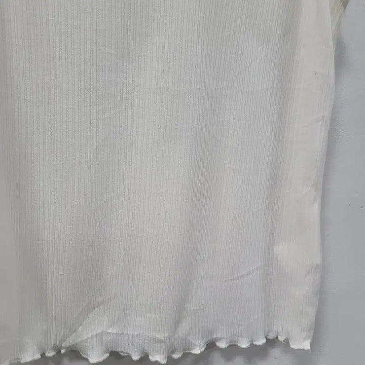 [BUNJANG] Ray Cassin Lace Sleeveless Blouse White Free Size / Ray cassin 레이스 흰색 나시 슬리브리스
