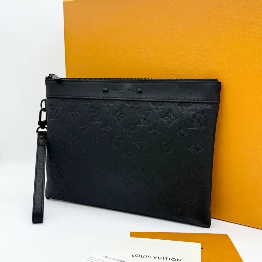 [BUNJANG] Louis Vuitton Shadow Pochette Tougo Clutch Bag / [S급/정품] 루이비통 쉐도우 포쉐트 투고 클러치백